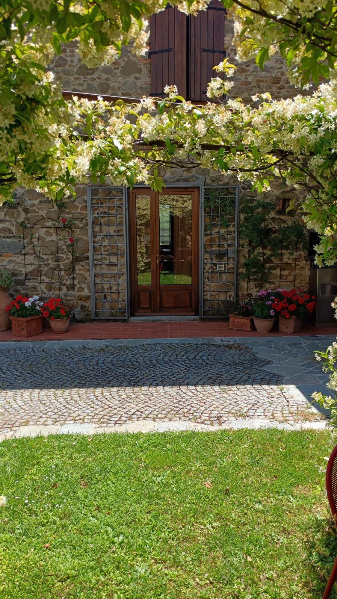 Casina In Pietra Villa Pistoia Kültér fotó